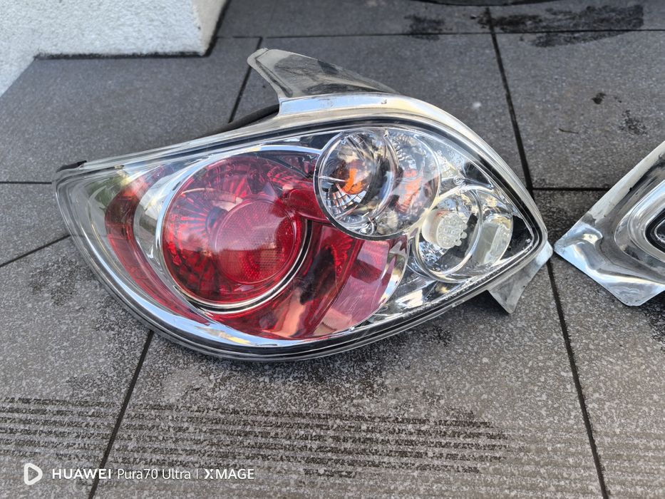 Lampy tylne peguot 206