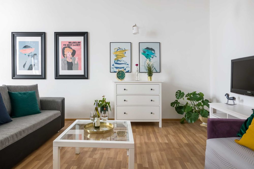 Duży apartament z balkonem przy Dworcu Głównym | Netflix | 5 osób