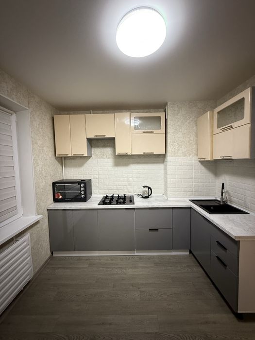 Здам 2 кім.квартиру на Леваневського