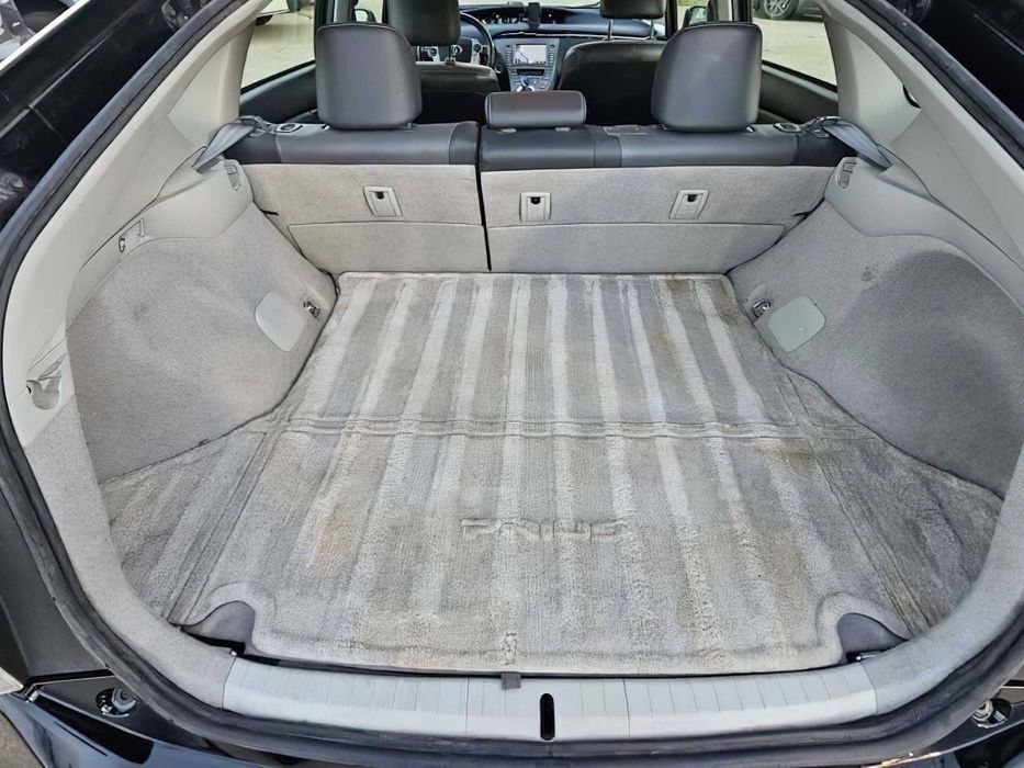 Toyota Prius      2014