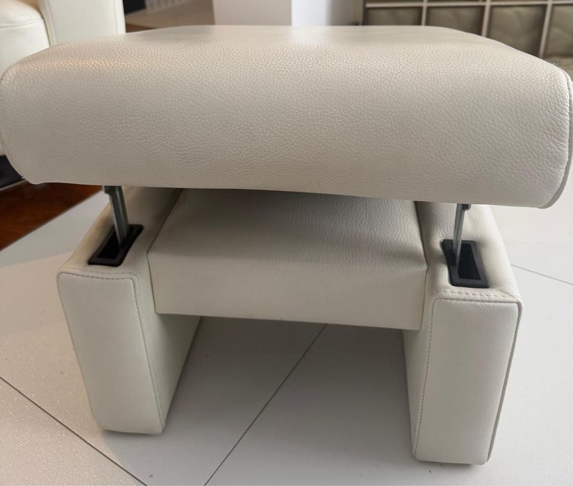 Fotel obrotowy z pufą KLER