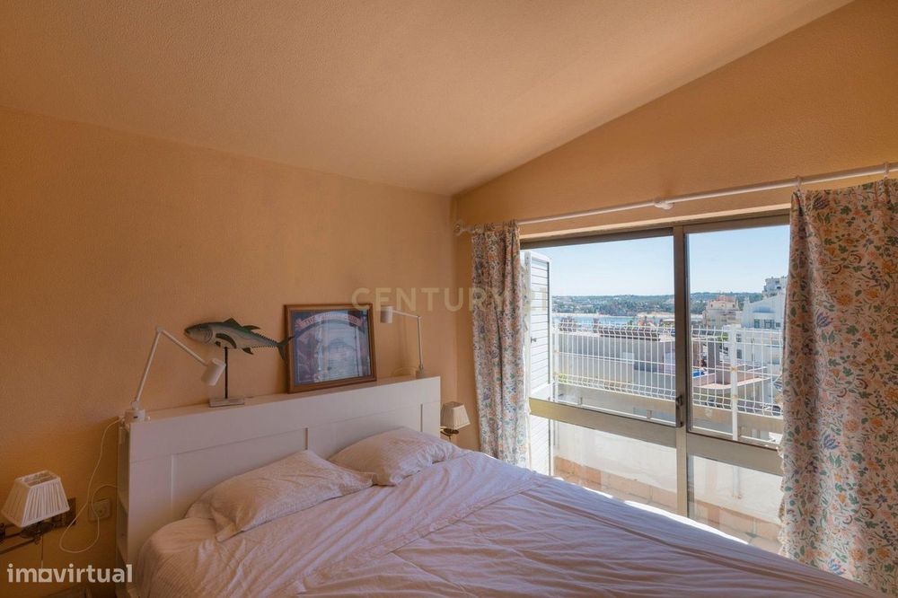 Apartamento T3 com Vista Mar em Portimão, Faro