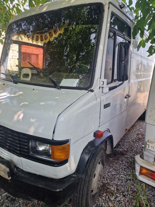 Продам мерседес рекс 711