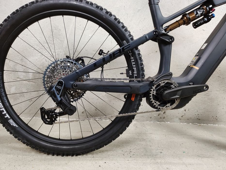 New Cube Stereo one44 ActionTeam Hybrid HPC, 144, L 29, Carbon, X0 T Type AXS, Kashima, Fox