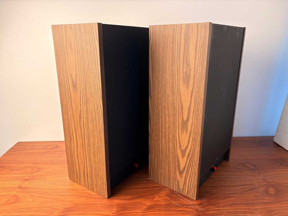 Colunas de Audio - JBL - Model J325