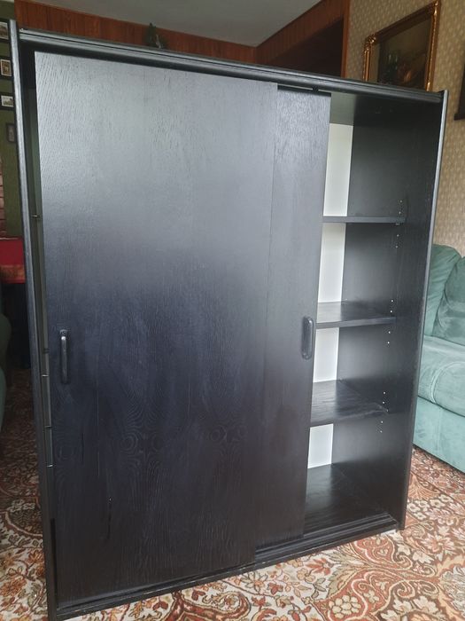 Szafka z drzwiami przesuwnymi.wys120cm,szer 100cm Głębokość 38