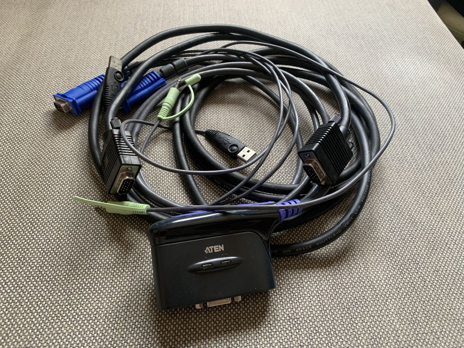 Kvm Aten CS62US.64751567325315121