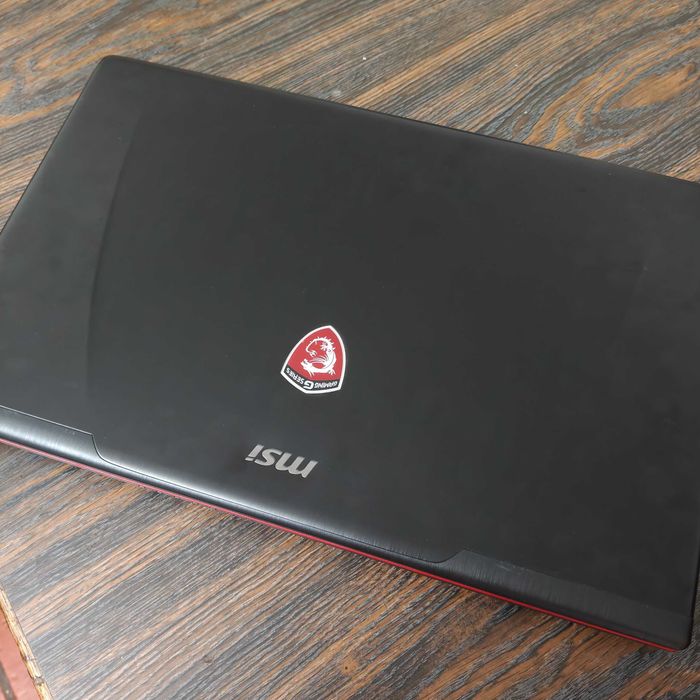 Portatil Gaming MSI GE70 2PE Apache Pro -  Para Peças / Avariado!!!