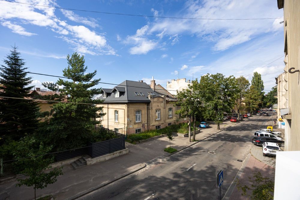 Продаж, 2 Квартира,  Антоновича 66, Франківський, Львів