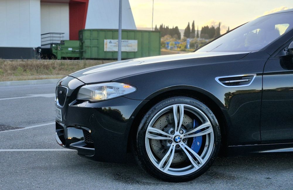 Bmw m5 f10 v8 4.4 bi-turbo nacional 650 cv