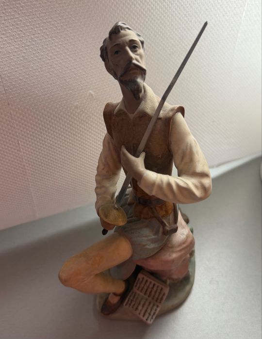 Lladro Oration #5357 - Don Kichot Salvadora Furio