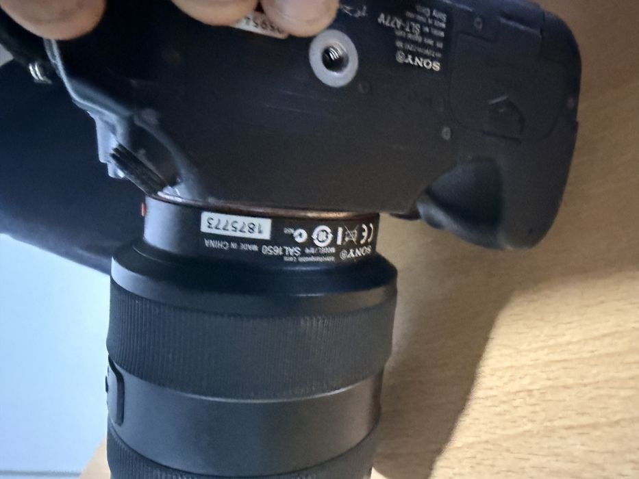 Kit Fotográfico Sony Alpha a77 (Corpo + Lentes + Flash) - Excelente Estado