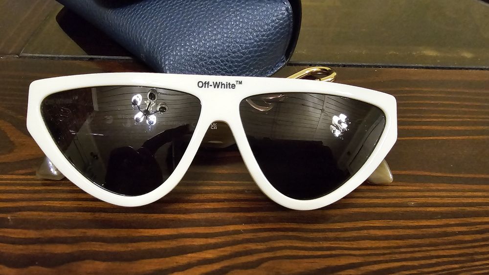 Очки  Off-White .