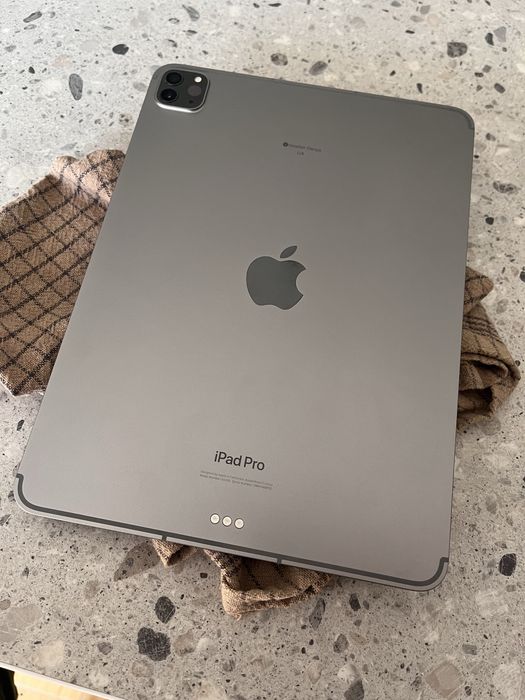 Планшет Apple iPad Pro 11" 4gen 2022 M2  Lte 512GB Space Gray