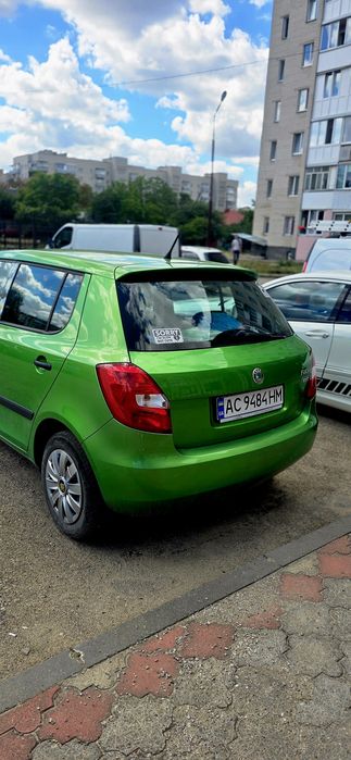 Skoda fabia 2 покоління