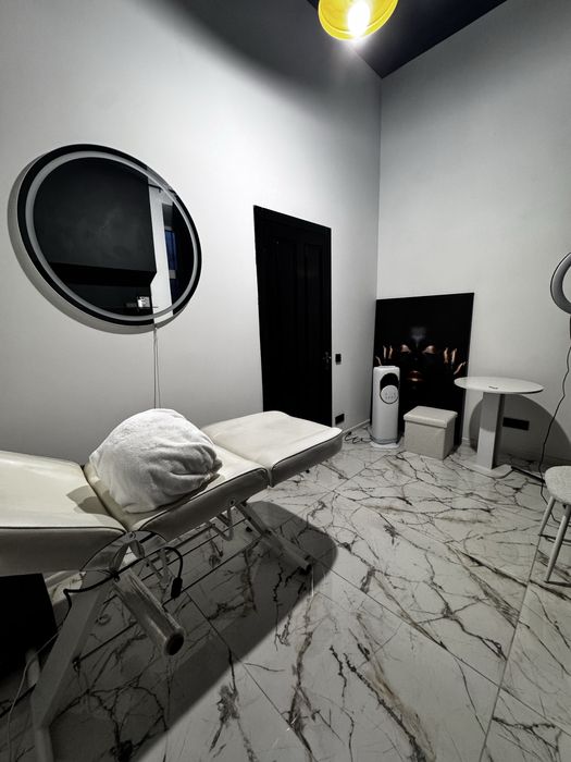 Салон краси!  Оренда Кабінету. .ЦЕНТР!єСвітло!Умови,ціна-Топ !