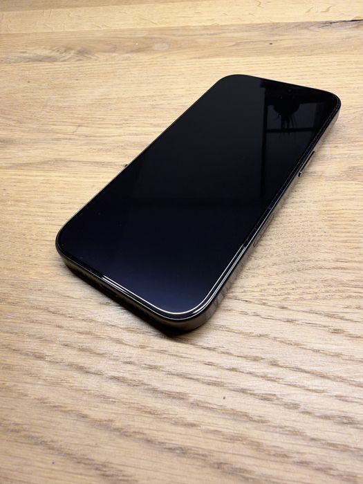 Iphoen apple 16pro 256GB czarny