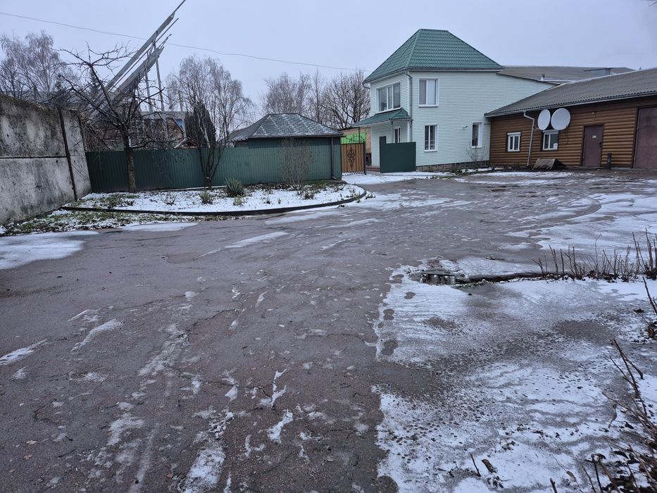 Продам Малярку,  комерційну приватизовану територію!