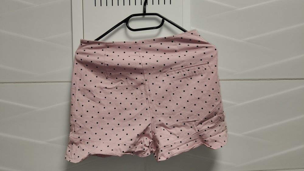 Spodenki Zara r. S kropeczki szorty
