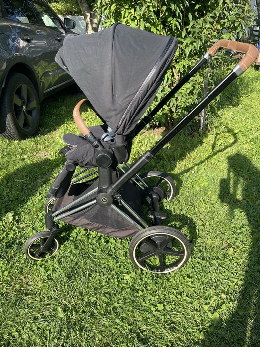 Wózek spacerowy e-priam