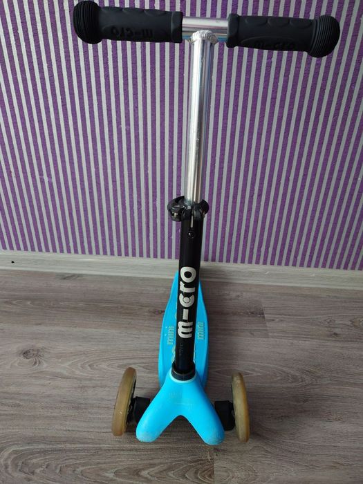 Самокат Micro Mini 2go Deluxe plus