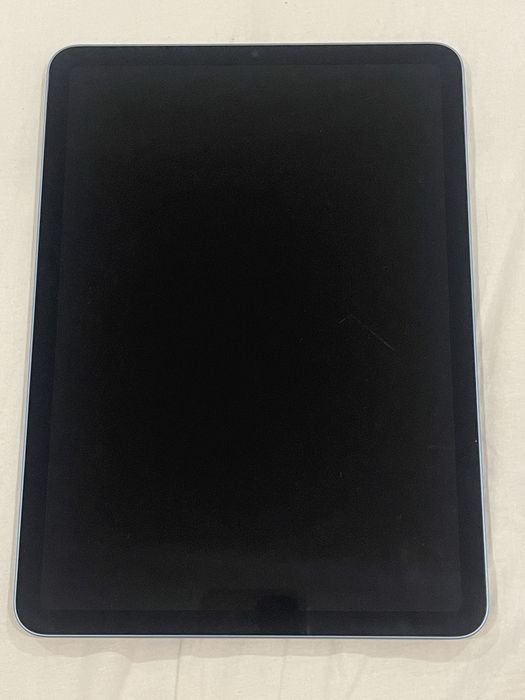 iPad Air 5.ª geração -64GB, Wi-Fi, chip M1, azul  Já com teclado inteligente