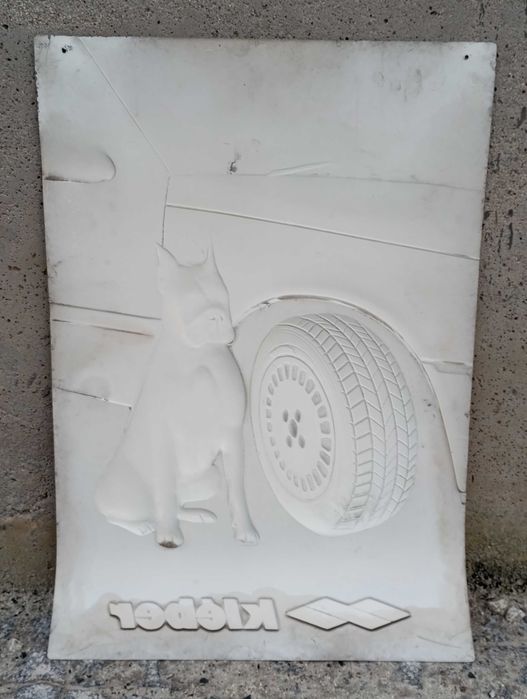 Placa publicitária Pneus Kléber