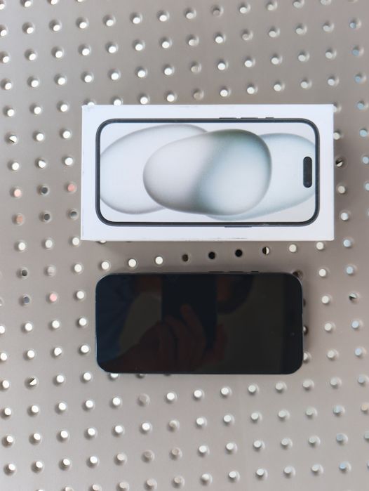 iPhone 15 w bardzo dobrym stanie