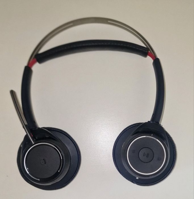 Headset protissional plantronics UC B825 com base carregamento