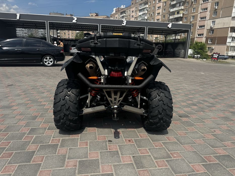Квадроцикл Polaris