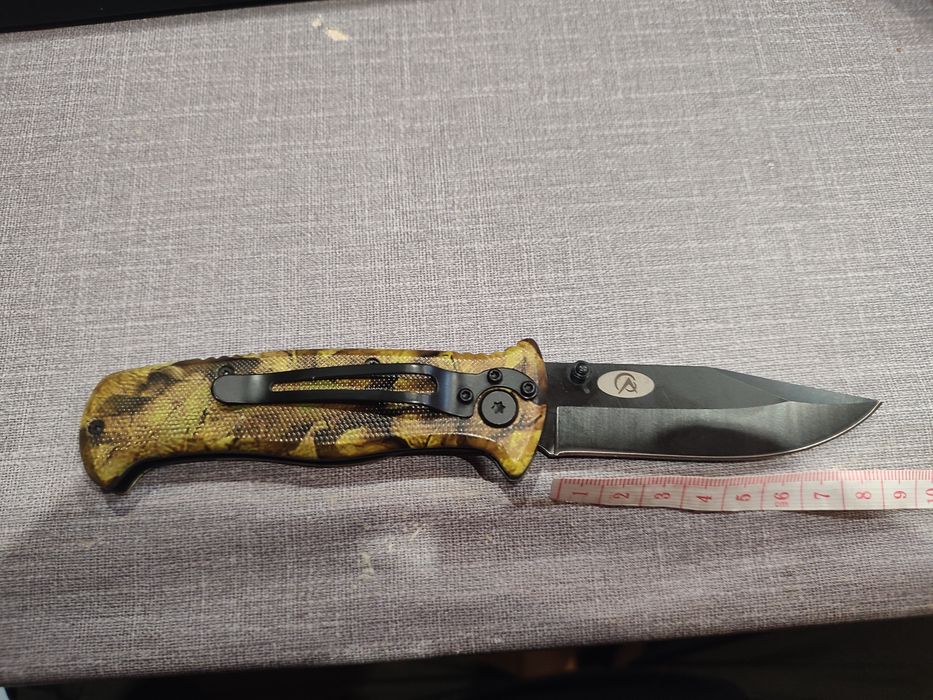 Navalha ABS camuflada