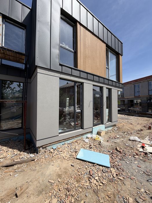 Дуплекс 130 м² з гаражем, 2,5 сотки . Газ. Софіївська Богщагівка