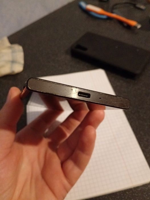 Продаю Sony xperia xz 3/64