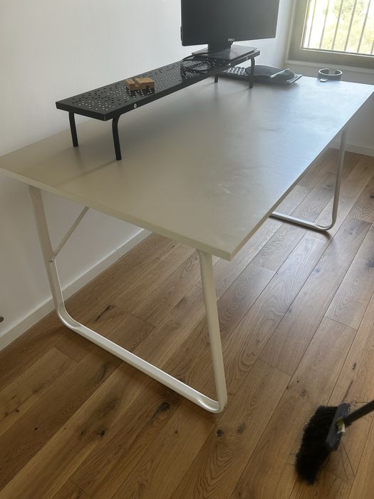 Mesa/secretária Ikea Cinza