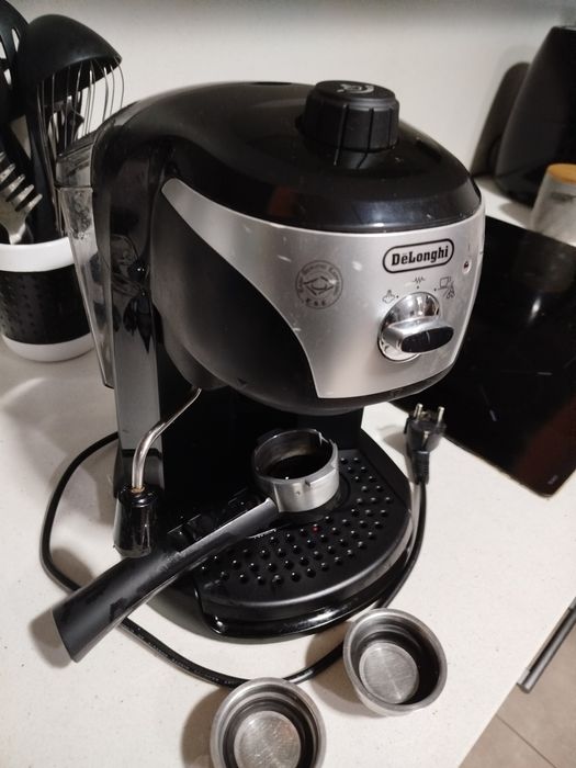 Máquina de Café Delonghi