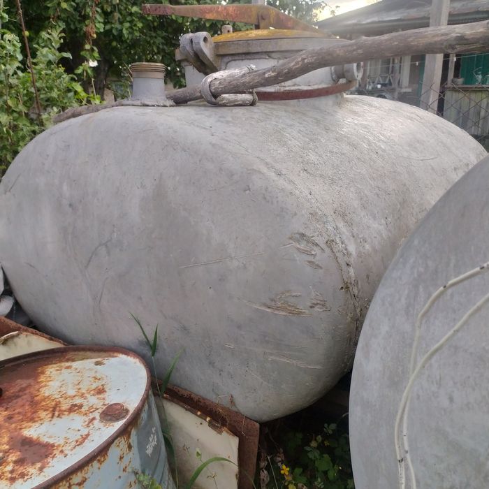 Цистерна, бочка алюмінієва.