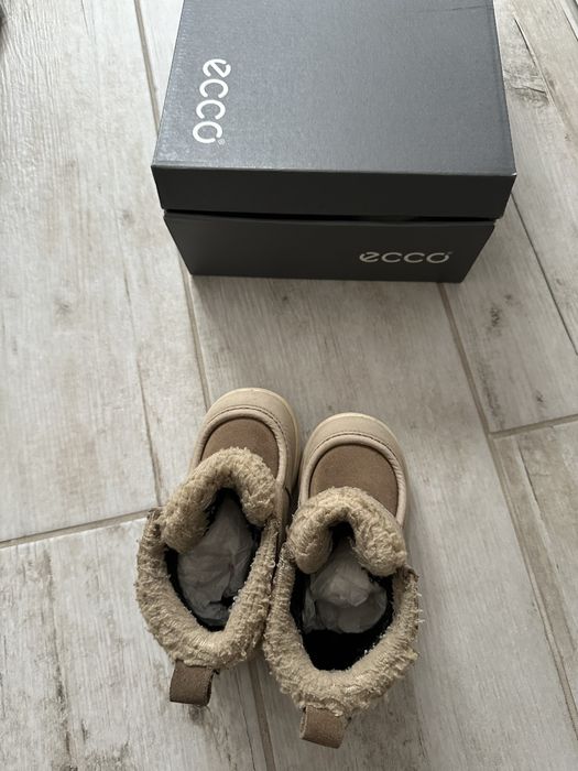 Зимові черевики ecco для дівчинки