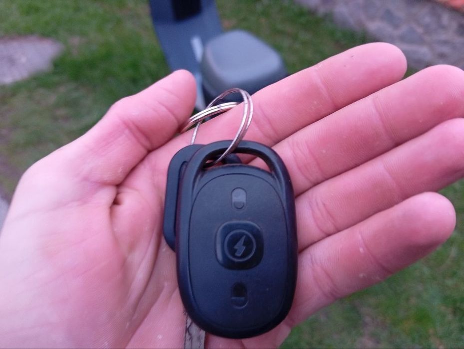 Продам электро скутер Fada moai