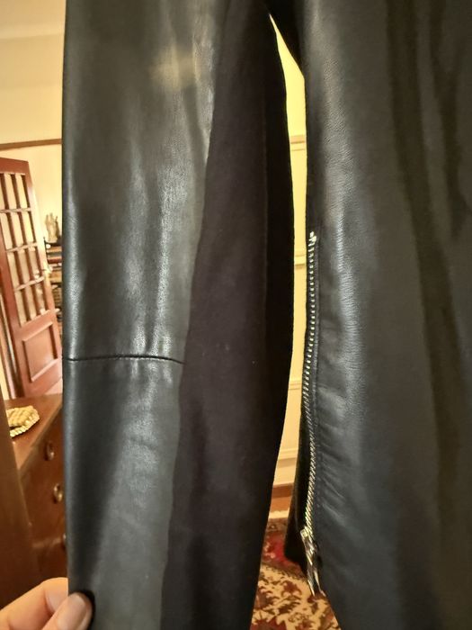 Casaco pele preta Massimi Dutti