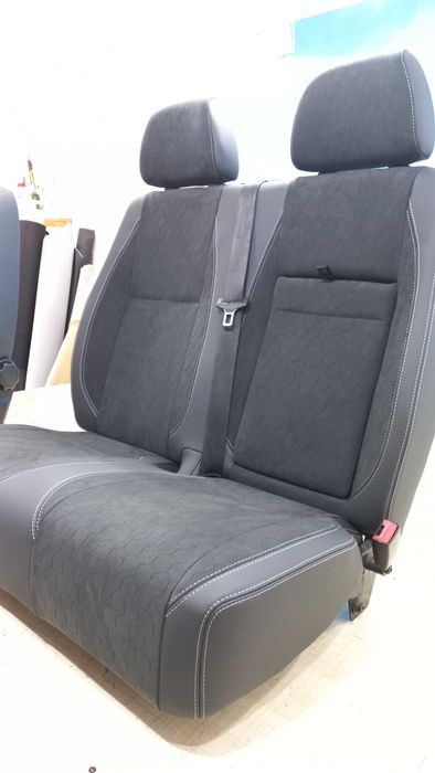 Обшивка автомобільних і авіа салонів