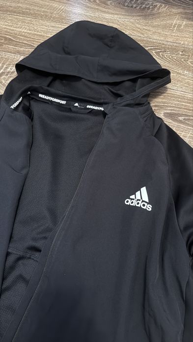 Оригінальна кофта для бігу Adidas