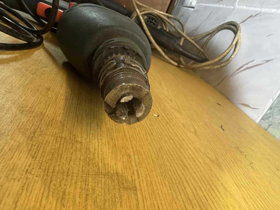 Wiertarka udarowa VERTO 800 W – sprawna, regulacja obrotów, P/L