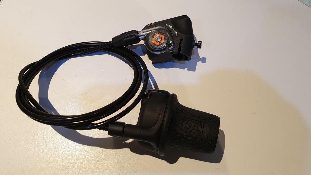 Manetka sa clickbox SRAM S7 1700 mm spectro