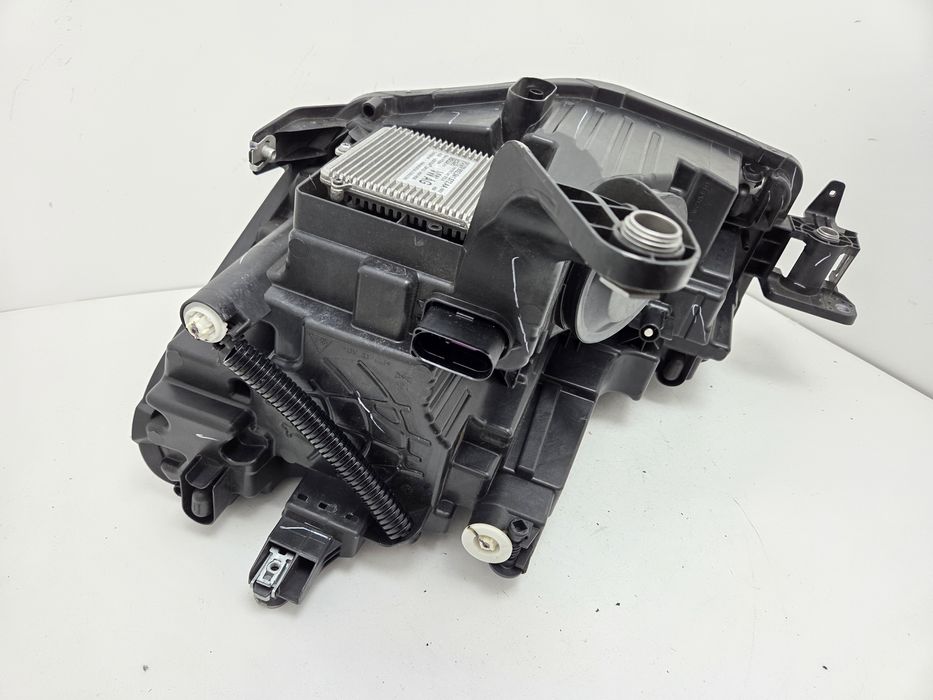 Фара права VW Atlas 2020-2023 Full Led Adaptive USA