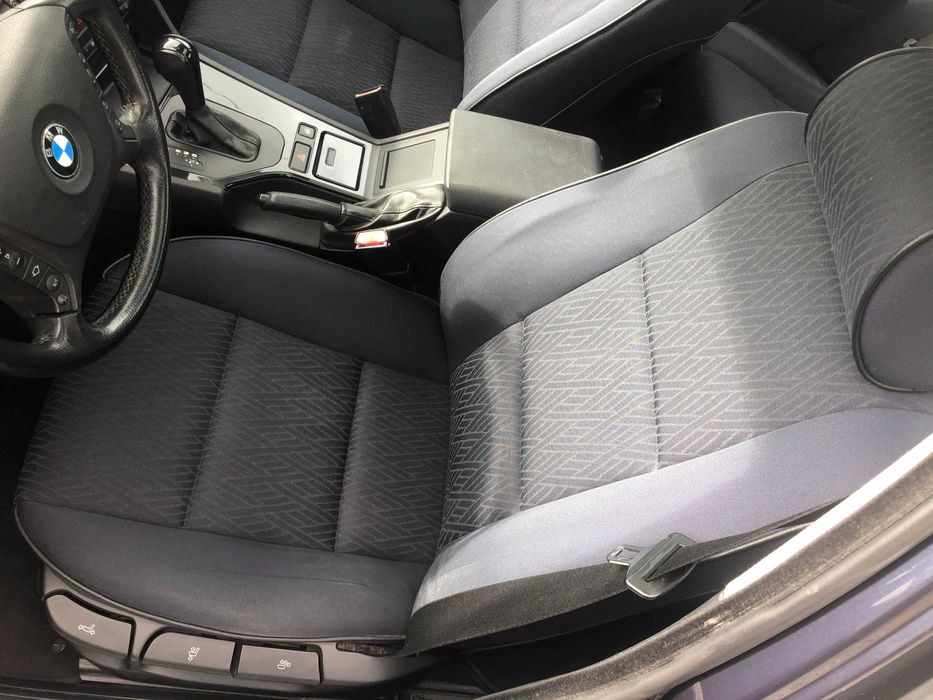 BMW 525d ano 2002 todo ele em muito bom estado e com poucos Km