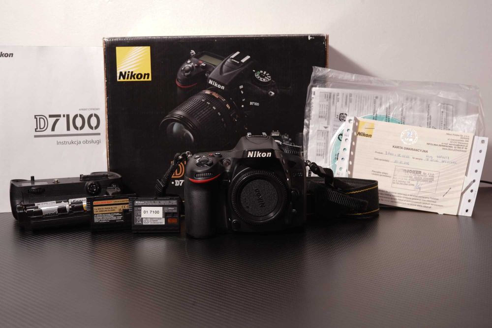 Nikon D7100 z gripem Newell stan idealny, przebieg: 79 tysięcy
