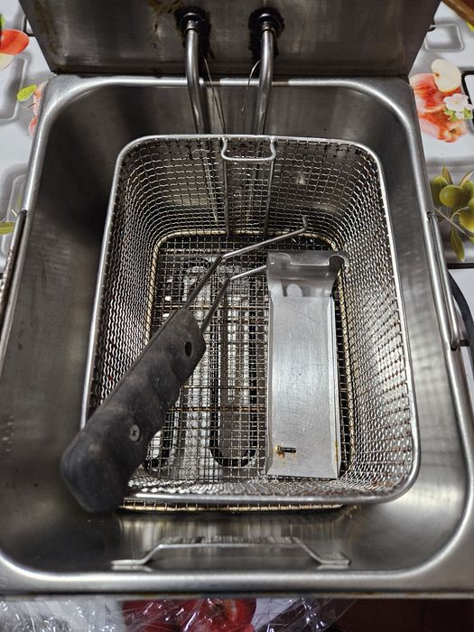 Vendo fogão e Fritadeira