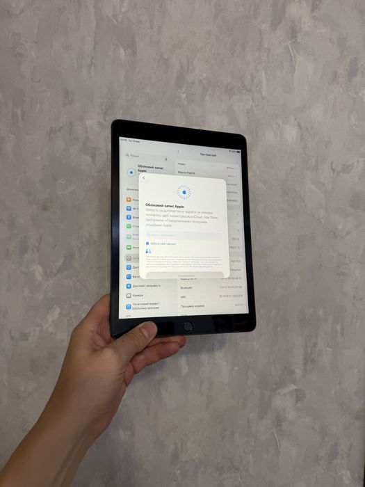 Продам Apple iPad 9, 256GB, версія Wi-Fi.
