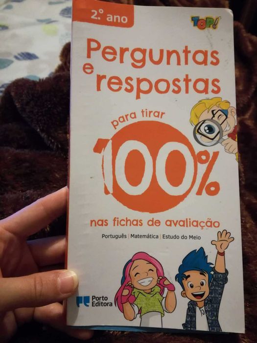 2 Livros escolares práticos