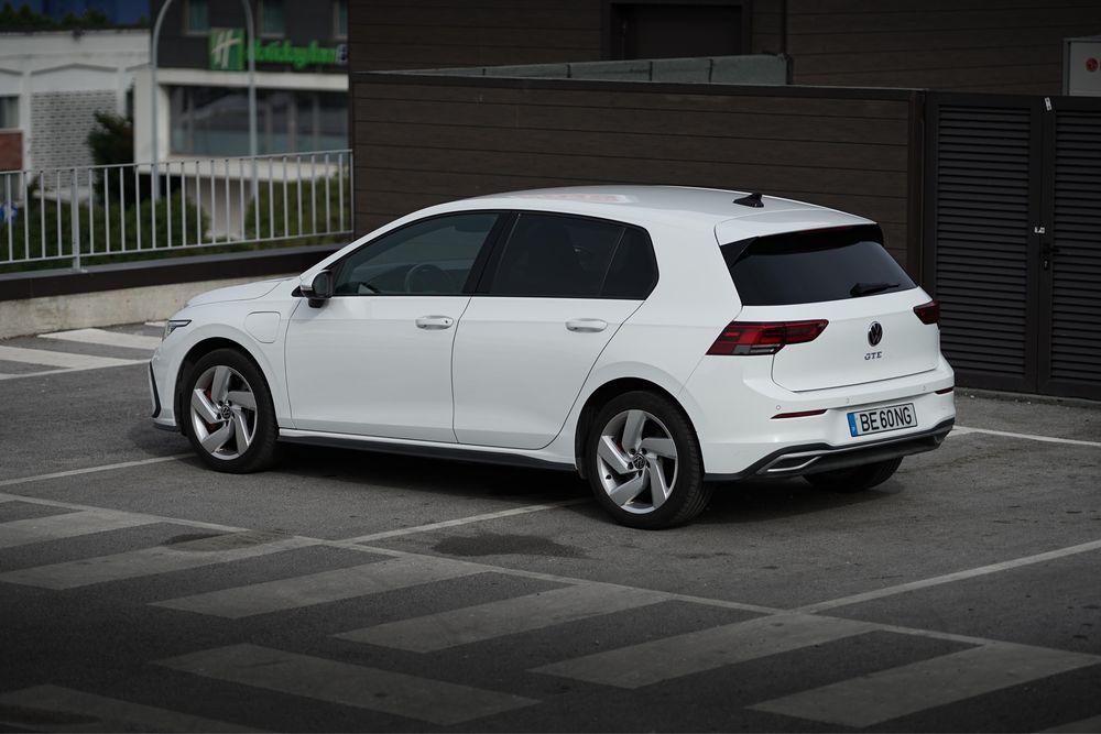 VW Golf VIII GTE 245cv | Só 23.500km | IVA 100% Dedutível